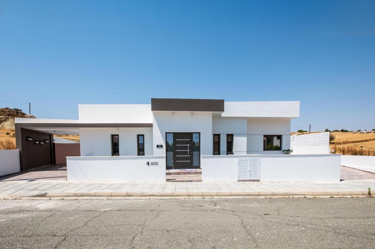 Rooms At Villa Amour Cyprus Voroklini Exterior foto
